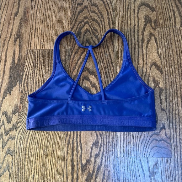 Small under armour sports bra - Picture 3 of 4